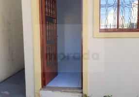 Foto 1 de Casa com 2 Quartos para alugar, 56m² em Jardim Maria Duarte, São Paulo