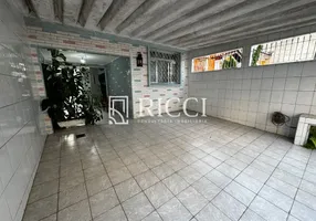 Foto 1 de Sobrado com 3 Quartos à venda, 107m² em Campo Grande, Santos