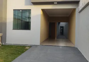 Foto 1 de Casa com 3 Quartos à venda, 107m² em Residencial Village Garavelo 2 Etapa, Aparecida de Goiânia