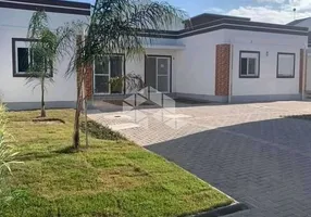 Foto 1 de Casa com 2 Quartos à venda, 50m² em Jardim dos Lagos, Guaíba