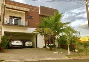 Foto 1 de Casa de Condomínio com 3 Quartos à venda, 240m² em JARDIM ITAPOAN, Monte Mor