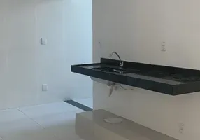 Foto 1 de Apartamento com 2 Quartos à venda, 70m² em Caixa D´Água, Salvador