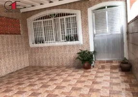 Foto 1 de Casa de Condomínio com 2 Quartos à venda, 100m² em Vila Voturua, São Vicente