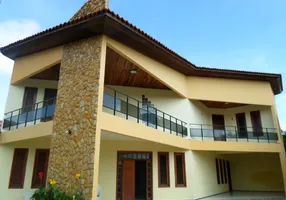Foto 1 de Casa com 8 Quartos para venda ou aluguel, 800m² em Quintas do Calhau, São Luís