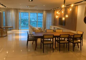 Foto 1 de Apartamento com 4 Quartos para alugar, 600m² em Barra da Tijuca, Rio de Janeiro