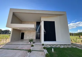 Foto 1 de Casa com 3 Quartos à venda, 355m² em , Sinop