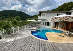 Foto 1 de Sobrado com 4 Quartos à venda, 450m² em Engenho D’Àgua I, Ilhabela