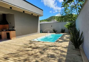Foto 1 de Casa de Condomínio com 3 Quartos à venda, 181m² em Sertao do Maruim, São José