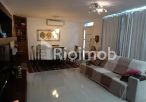 Foto 1 de Casa com 4 Quartos à venda, 400m² em Cachambi, Rio de Janeiro