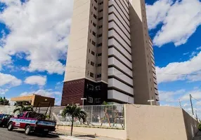 Foto 1 de Apartamento com 3 Quartos para alugar, 58m² em Passaré, Fortaleza