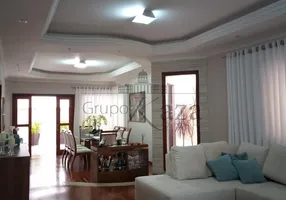 Foto 1 de Casa de Condomínio com 4 Quartos à venda, 260m² em Urbanova V, São José dos Campos