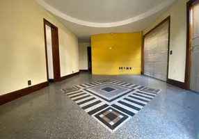 Foto 1 de Casa com 4 Quartos à venda, 282m² em Santa Lúcia, Vitória