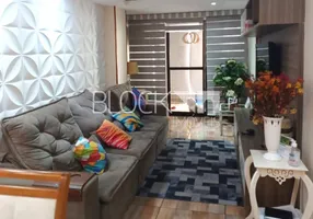 Foto 1 de Apartamento com 3 Quartos à venda, 92m² em Recreio Dos Bandeirantes, Rio de Janeiro