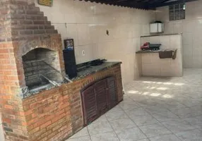 Foto 1 de Casa com 3 Quartos à venda, 360m² em São Miguel, São Gonçalo