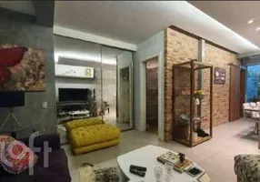 Foto 1 de Apartamento com 2 Quartos à venda, 73m² em Lagoa, Rio de Janeiro