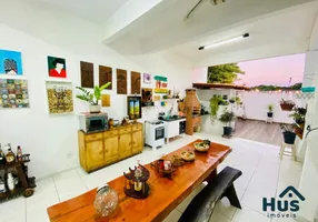 Foto 1 de Casa com 4 Quartos à venda, 222m² em Santa Amélia, Belo Horizonte