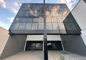 Foto 1 de Ponto Comercial para alugar, 135m² em Parque Residencial Laranjeiras, Serra