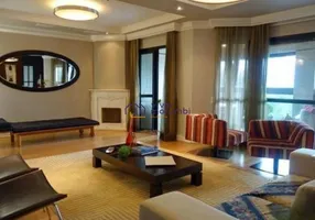 Foto 1 de Apartamento com 3 Quartos para alugar, 248m² em Panamby, São Paulo