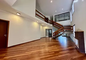 Foto 1 de Casa de Condomínio com 3 Quartos para alugar, 360m² em Res.Tres Alphaville, Santana de Parnaíba