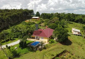 Foto 1 de Fazenda/Sítio com 10 Quartos à venda, 400m² em Centro, Bocaiúva do Sul