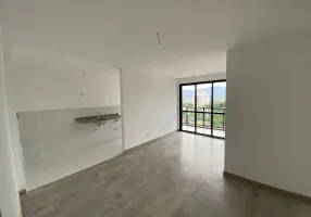 Foto 1 de Apartamento com 2 Quartos à venda, 64m² em Recreio Dos Bandeirantes, Rio de Janeiro