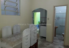 Foto 1 de Casa com 2 Quartos à venda, 100m² em Manoel Honório, Juiz de Fora