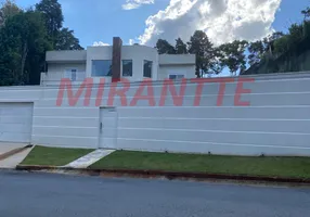 Foto 1 de Casa de Condomínio com 4 Quartos à venda, 293m² em Serra da Cantareira, São Paulo