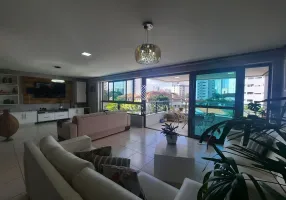 Foto 1 de Apartamento com 4 Quartos à venda, 186m² em Graças, Recife