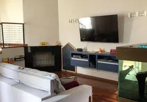 Foto 1 de Casa de Condomínio com 3 Quartos à venda, 205m² em Alphaville Residencial 12, Santana de Parnaíba