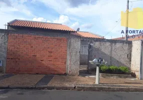 Foto 1 de Casa com 3 Quartos à venda, 130m² em C Jardim, Americana