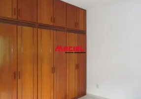 Foto 1 de Casa com 2 Quartos à venda, 162m² em Olaria, Lorena