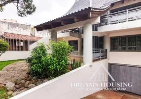 Foto 1 de Casa com 4 Quartos à venda, 537m² em Vila Assunção, Porto Alegre