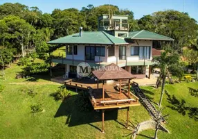 Foto 1 de Casa com 4 Quartos para alugar, 220m² em Praia do Estaleirinho, Balneário Camboriú