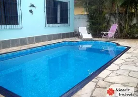 Foto 1 de Casa com 4 Quartos para alugar, 150m² em Itaguá, Ubatuba