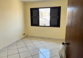 Foto 1 de Casa com 3 Quartos à venda, 175m² em Jardim Alzira, São Paulo