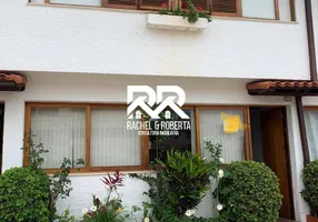 Foto 1 de Casa de Condomínio com 3 Quartos à venda, 75m² em Alto, Teresópolis