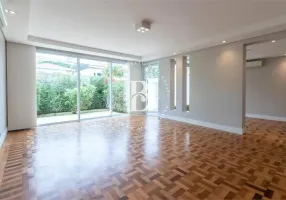 Foto 1 de Casa com 4 Quartos à venda, 440m² em Jardim Paulista, São Paulo