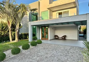 Foto 1 de Casa de Condomínio com 2 Quartos à venda, 250m² em Zona Nova, Capão da Canoa