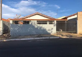 Foto 1 de Casa com 3 Quartos à venda, 70m² em Centro, Anhembi