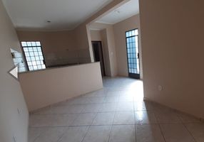 Foto 1 de Casa com 1 Quarto para alugar, 107m² em Sao Pedro, Governador Valadares