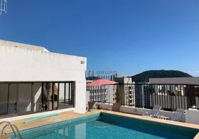 Foto 1 de Cobertura com 3 Quartos para venda ou aluguel, 209m² em Praia das Pitangueiras, Guarujá
