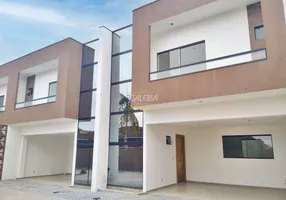 Foto 1 de Sobrado com 3 Quartos à venda, 126m² em São Marcos, Joinville