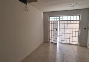 Foto 1 de Ponto Comercial com 1 Quarto para alugar, 20m² em Tabajaras, Uberlândia