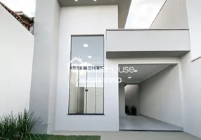 Foto 1 de Casa com 3 Quartos à venda, 117m² em Setor Faiçalville, Goiânia