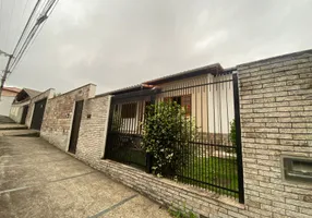 Foto 1 de Casa com 4 Quartos à venda, 300m² em Nossa Senhora das Graças, Juiz de Fora