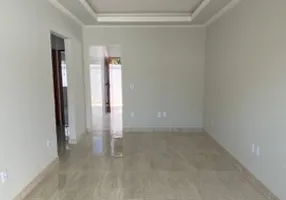 Foto 1 de Casa com 2 Quartos à venda, 150m² em Jardim Mariléa, Rio das Ostras