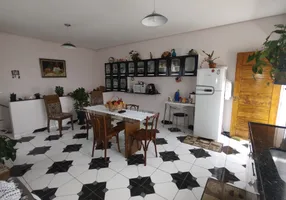 Foto 1 de Casa com 4 Quartos à venda, 180m² em Tijuco Preto, Vargem Grande Paulista