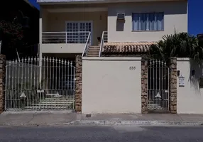 Foto 1 de Casa com 3 Quartos à venda, 225m² em Centro, Cabo Frio