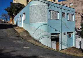 Foto 1 de Casa com 2 Quartos à venda, 66m² em São Benedito, Poços de Caldas