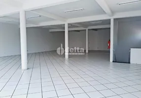 Foto 1 de Ponto Comercial para alugar, 250m² em Santa Mônica, Uberlândia